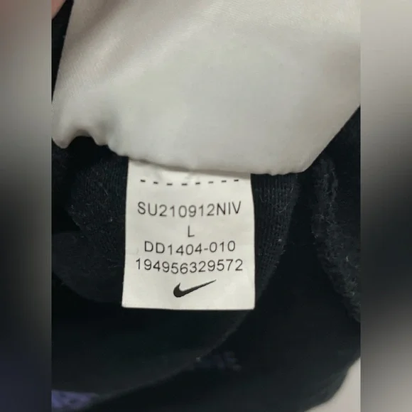 NIKE AIR Official Reissue Loose Fit Tee, Size L, 100% Cotton - Picture 8 of 10